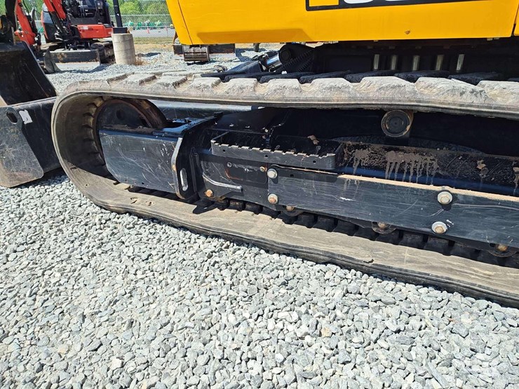 2023-jcb-90z-2-t4-midi-excavator-image-29