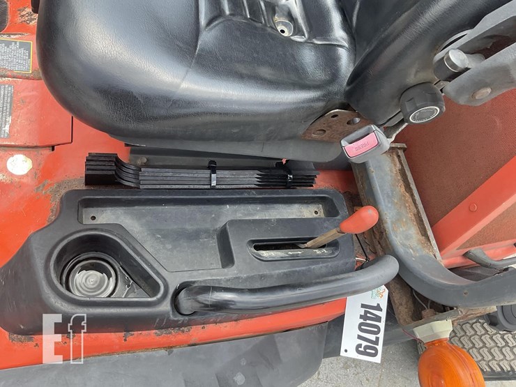 2012-kubota-f3680-image-10