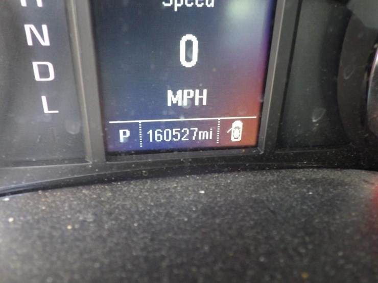 2018-chevrolet-1500-image-14