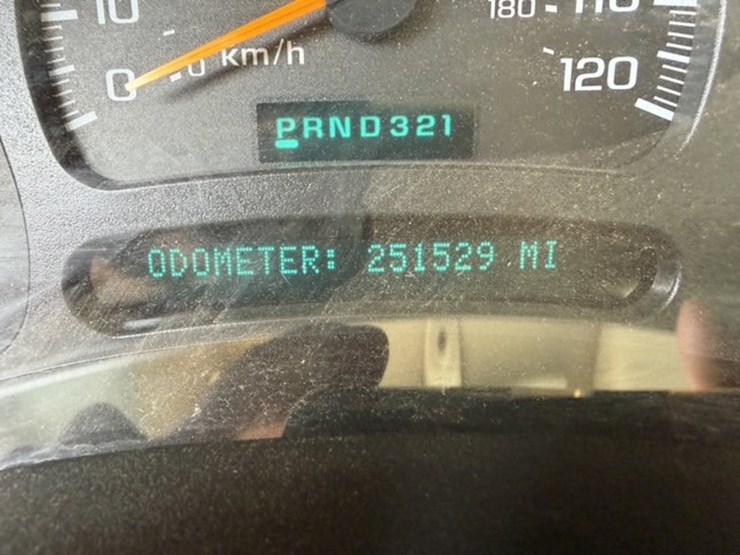 2003-gmc-sierra-1500-image-11
