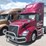 2021-volvo-vnl300-image-1