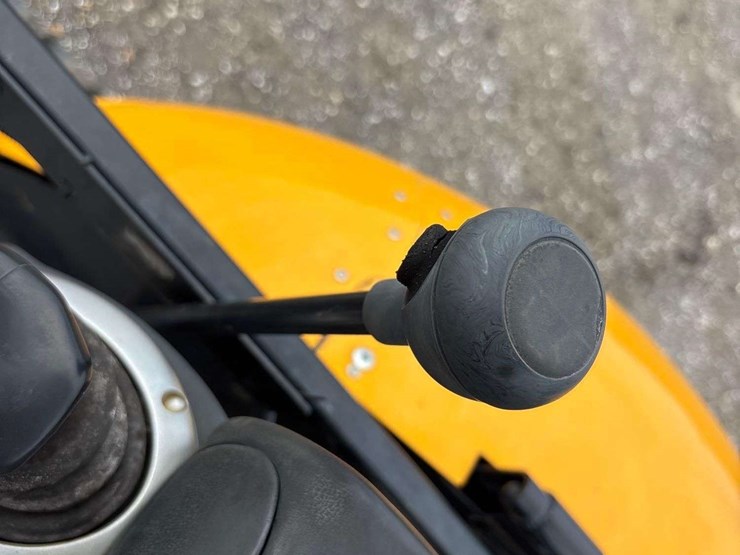 2019-jcb-8029cts-image-21