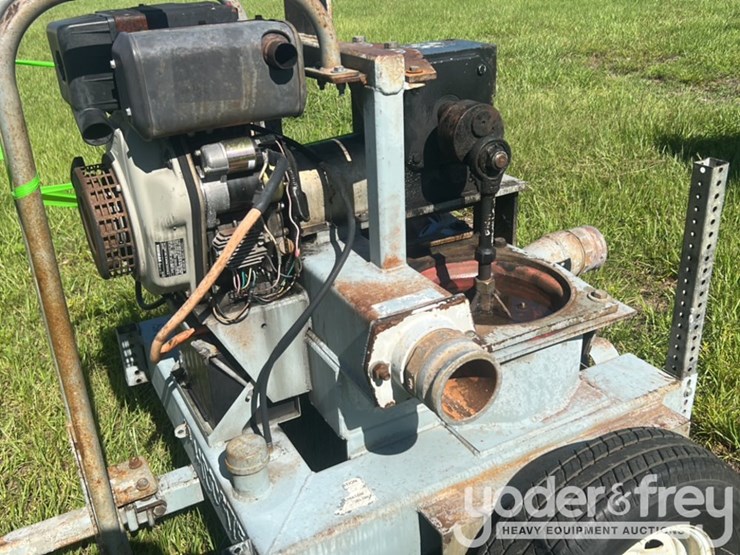 4"-dbl-diaphragm-dd-op-d-t-water-pump,-trailer-mounted-image-8