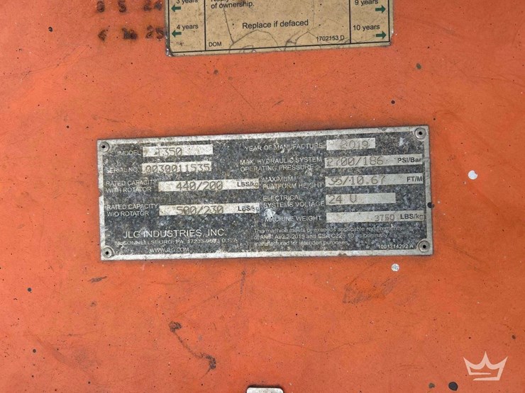 2019-jlg-t350-image-5