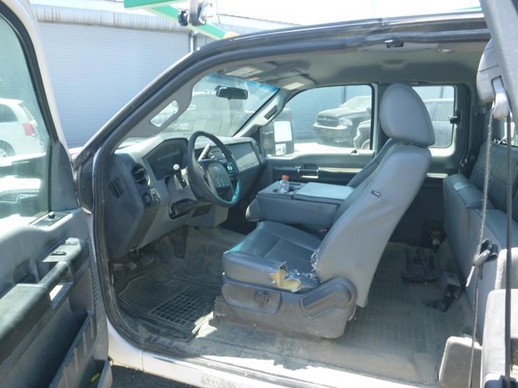 2016-ford-f350-image-5