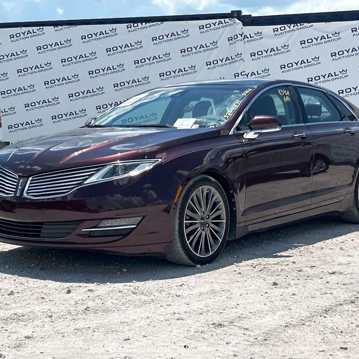 2013 Lincoln MKZ Sedan