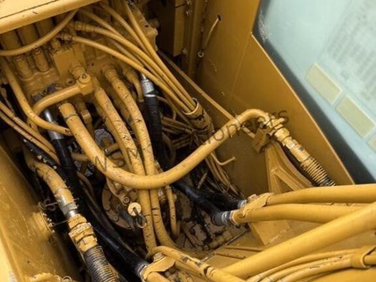 caterpillar-312c-image-33