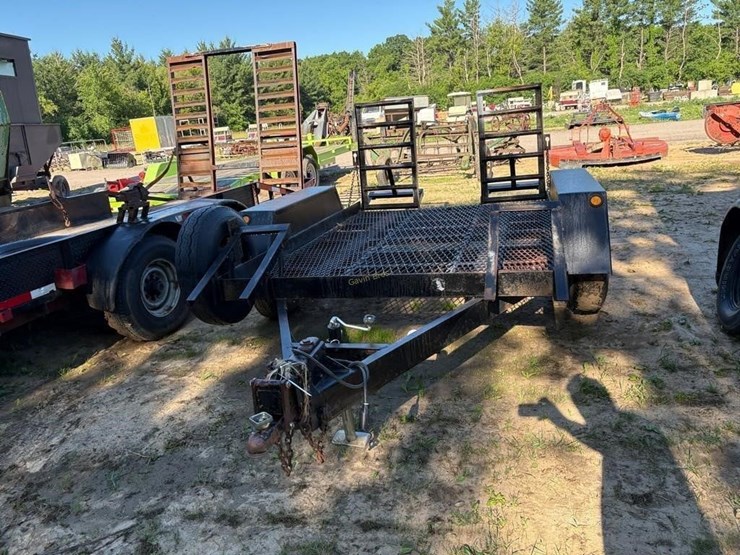 76"-x-10'-skidsteer-trailer-image-2