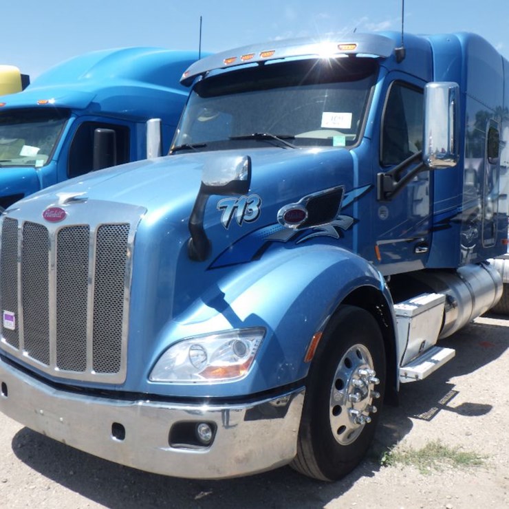 2020 PETERBILT 579