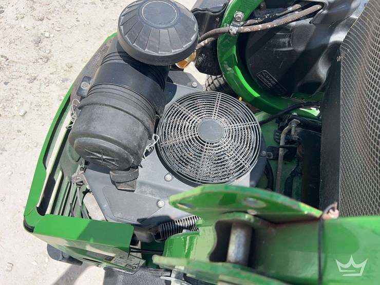 2015-john-deere-950m-72in-zero-turn-mower-image-10