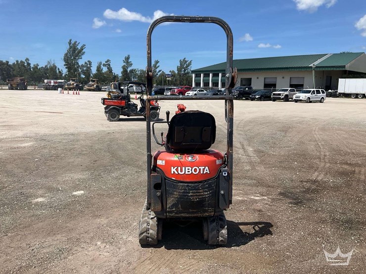 2019-kubota-k008-3-image-24