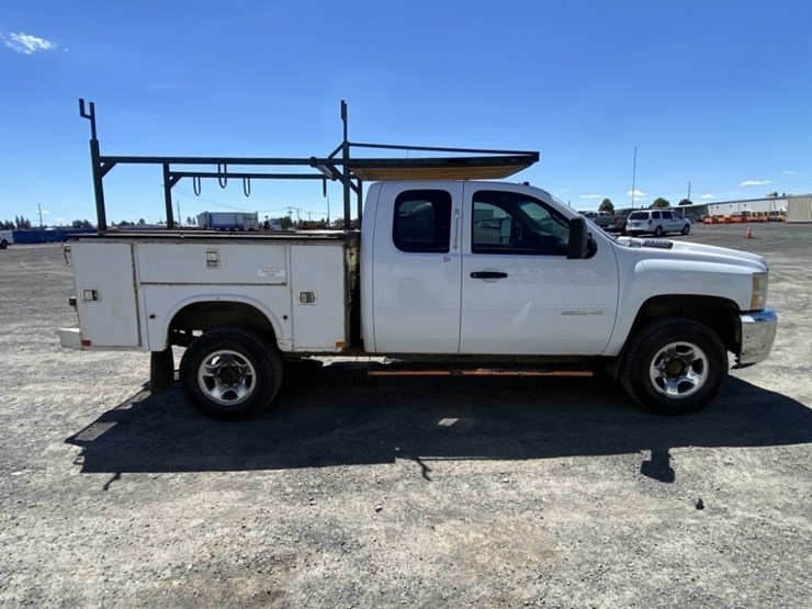 2008-chevrolet-silverado-2500-image-6
