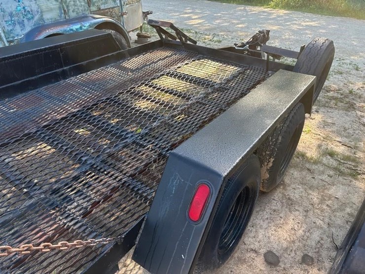 76"-x-10'-skidsteer-trailer-image-5