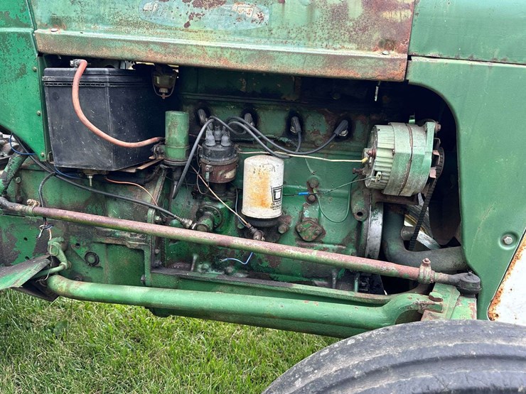 1958-oliver-550-image-25