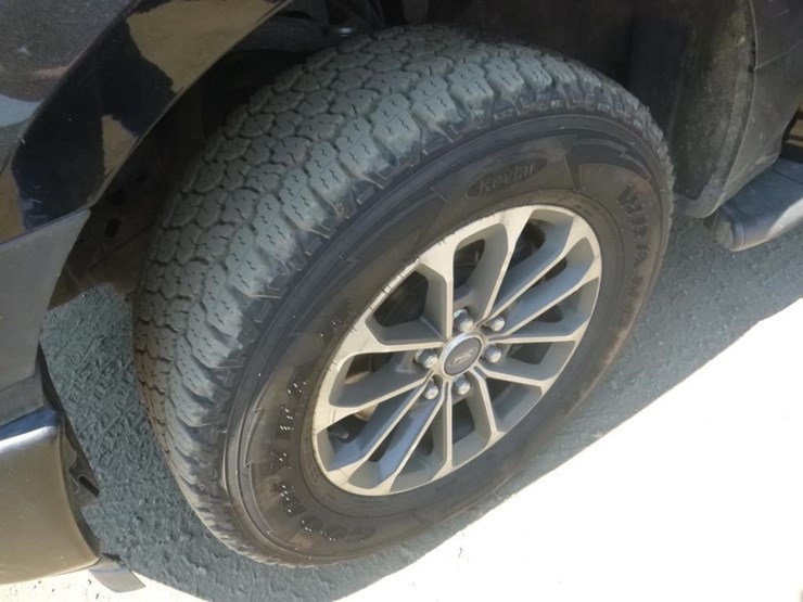 2018-ford-f150-image-13