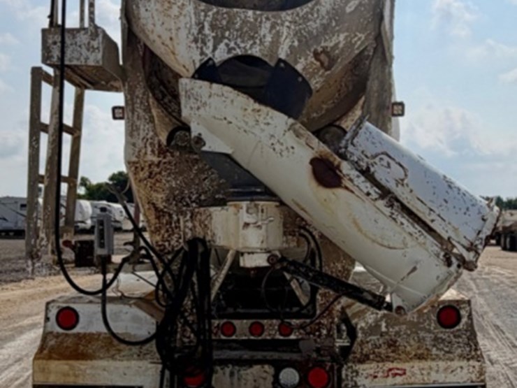 2006-peterbilt-357-image-6