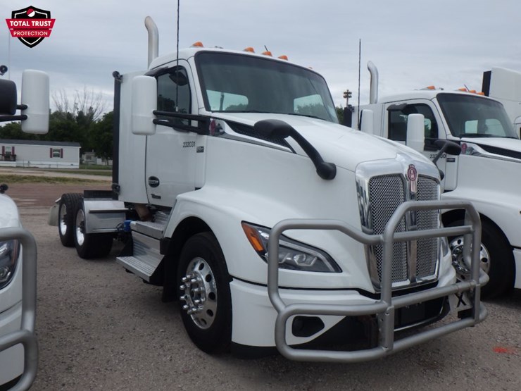 2024-kenworth-t680-image-3
