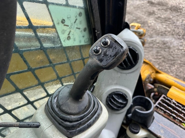 caterpillar-289c-image-28
