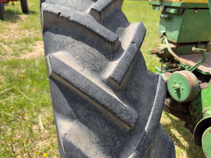 john-deere-50-image-14