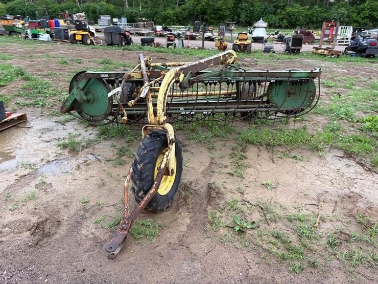 john-deere-640-image-2