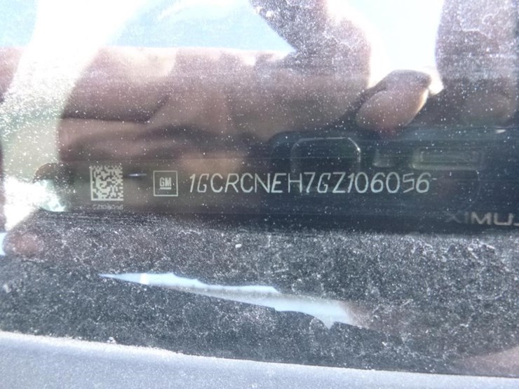 2016-chevrolet-1500-image-15