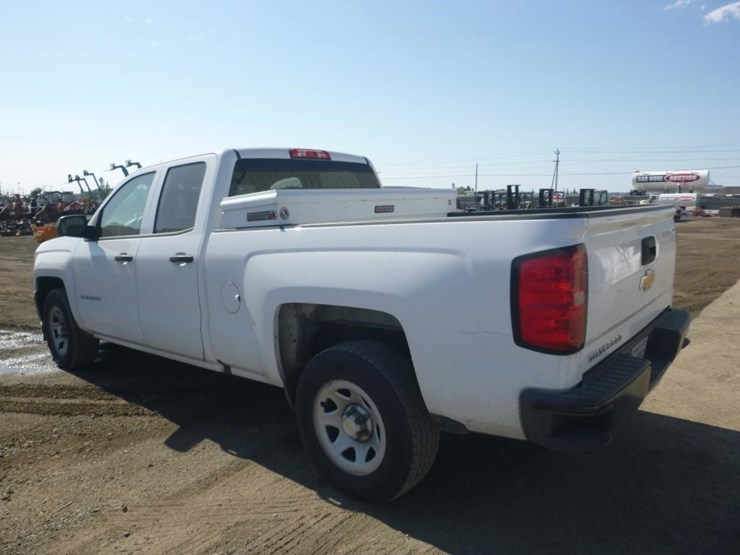 2016-chevrolet-1500-image-4