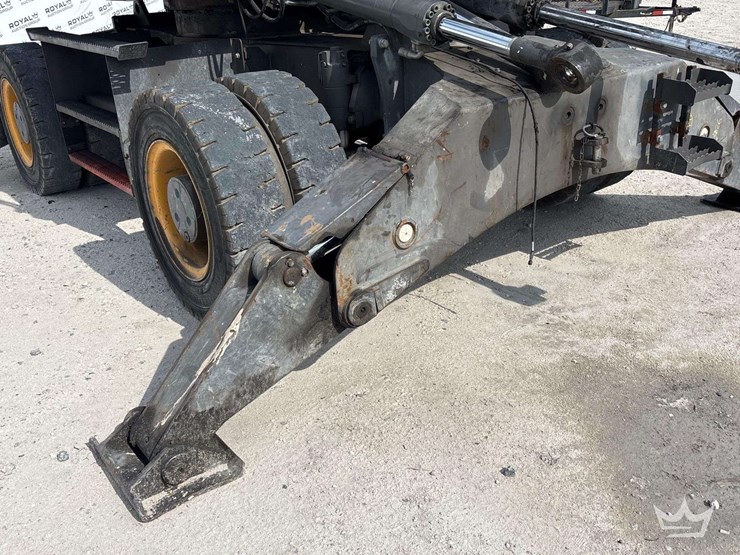 2020-volvo-ew160e-image-22