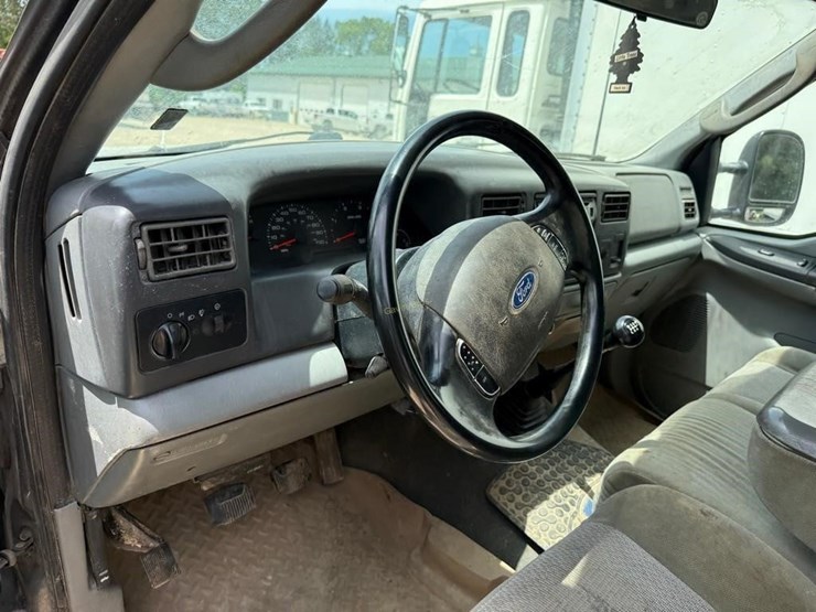 2003-ford-f350-xlt-image-10