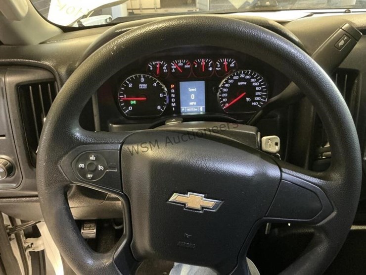 2016-chevrolet-silverado-3500hd-image-14