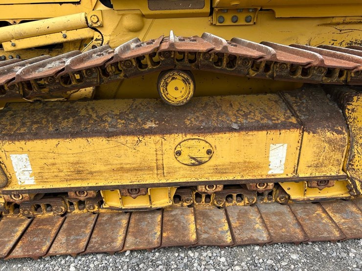 2016-komatsu-d39px-24-image-18