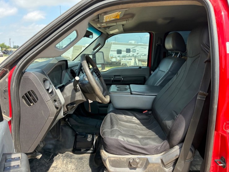 2016-ford-f550-image-7