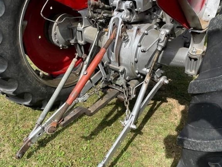1963-massey-ferguson-65-image-5