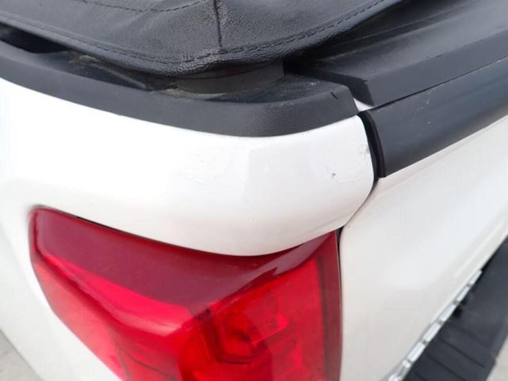 2022-chevrolet-silverado-1500-image-76