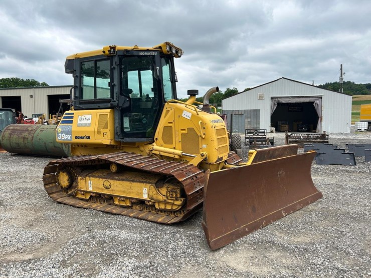 2016-komatsu-d39px-24-image-6