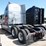 2022-volvo-vnl860-image-12