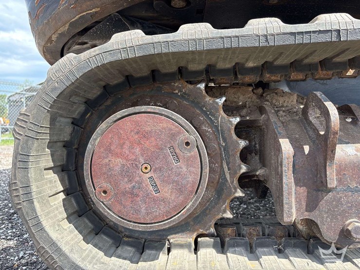 2019-jcb-8029cts-image-38