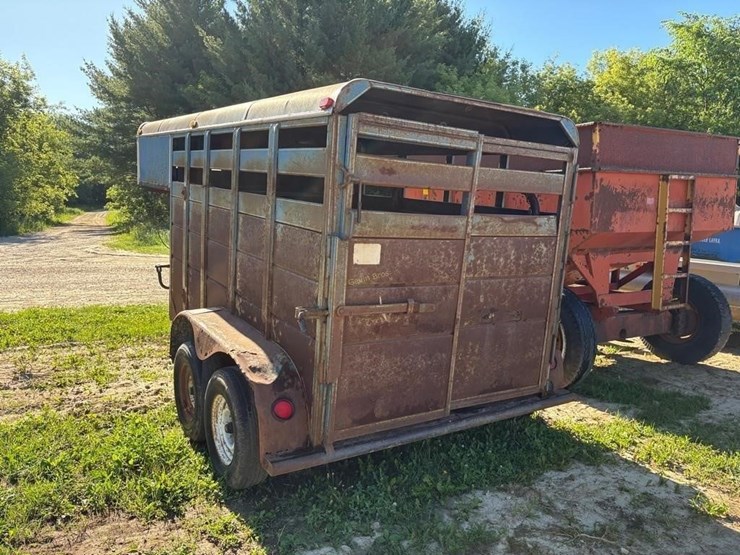 10'-gooseneck-cattle-trailer-image-6
