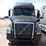 2022-volvo-vnl860-image-2