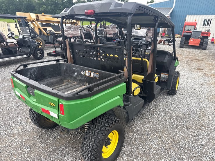 john-deere-gator-image-6