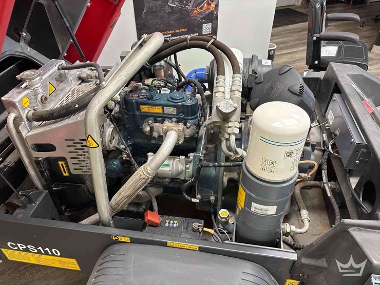 2023-atlas-copco-cps110-s/a-towable-air-compressor-image-12