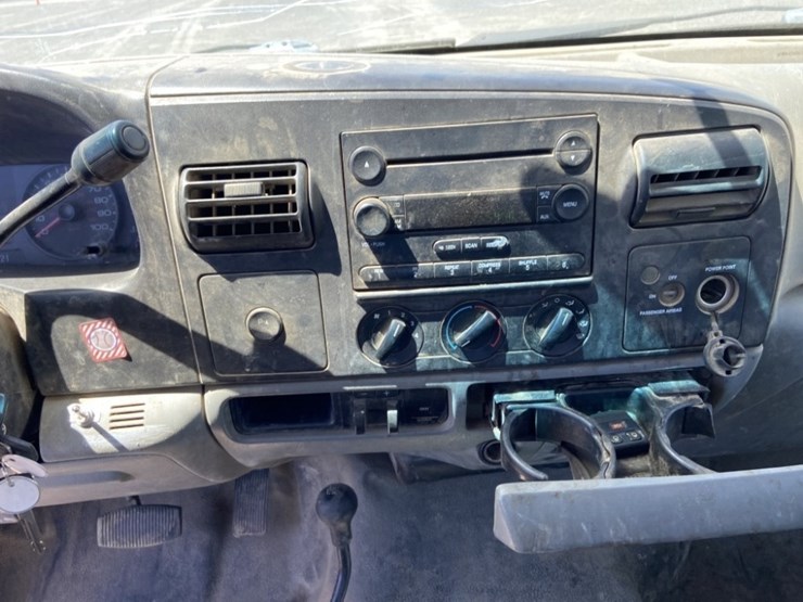 2007-ford-f250-xlt-image-17