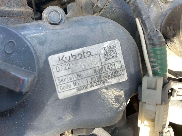 2019-kubota-k008-3-image-17