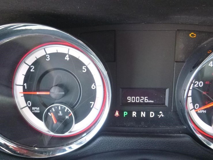 2017-dodge-grand-caravan-image-14