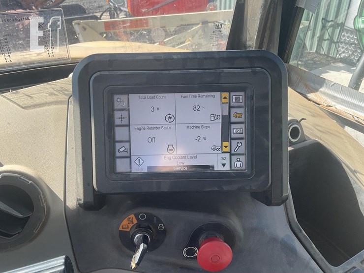2019-caterpillar-745-image-15