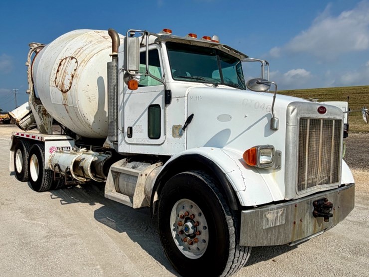 2006-peterbilt-357-image-3