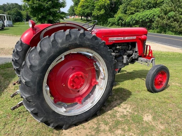 1963-massey-ferguson-65-image-6