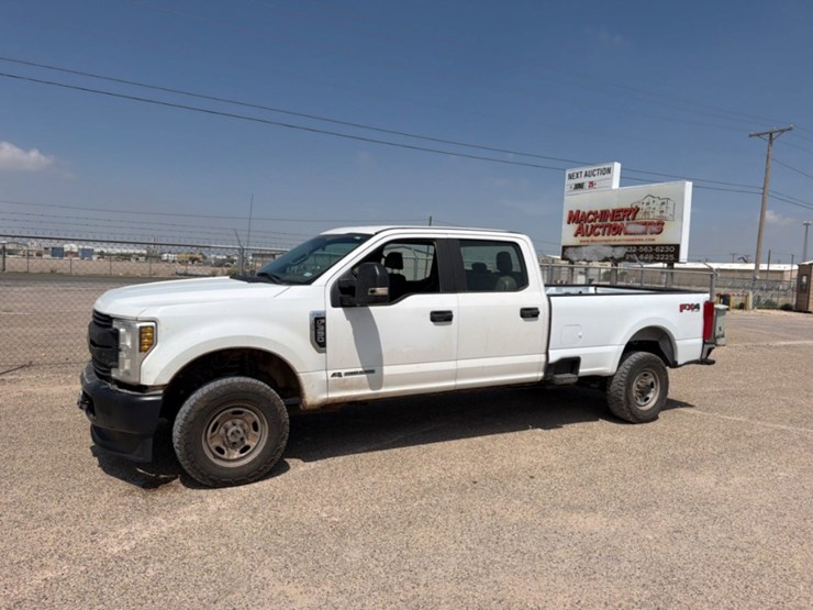 2019-ford-f350-image-1