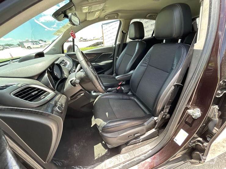 2015-buick-encore-image-12