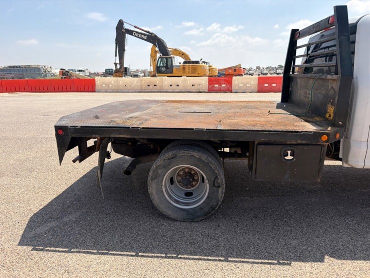 2019-ford-f350-image-4