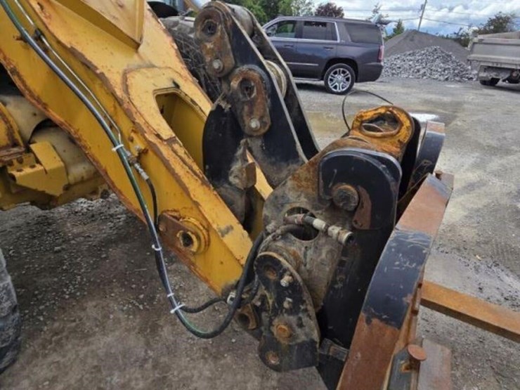 2010-caterpillar-924h-image-16